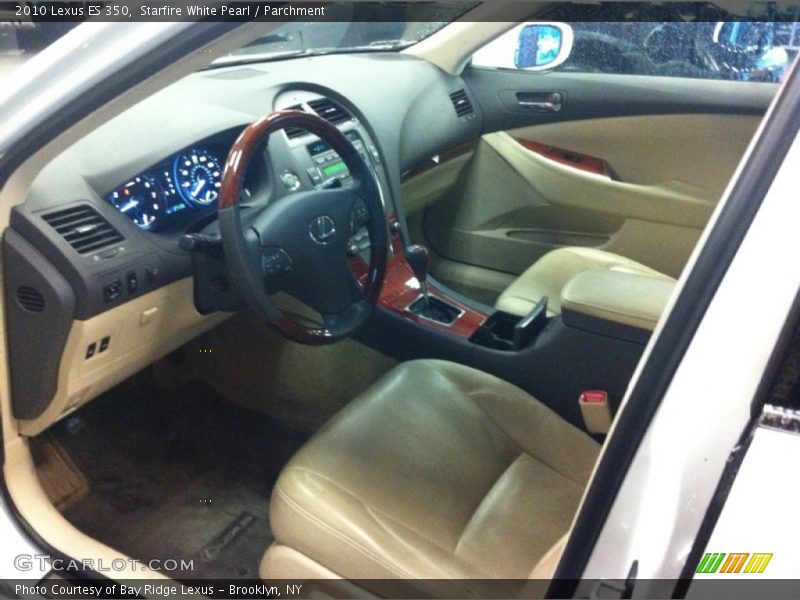 Starfire White Pearl / Parchment 2010 Lexus ES 350