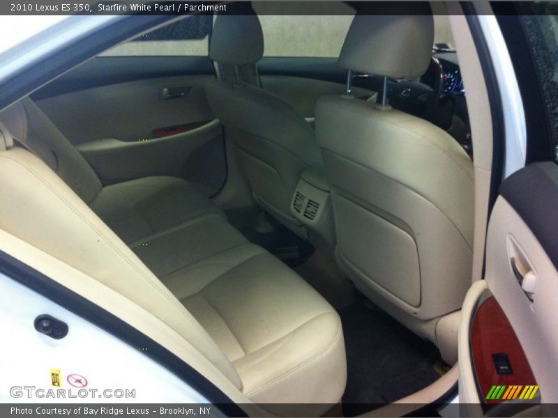Starfire White Pearl / Parchment 2010 Lexus ES 350