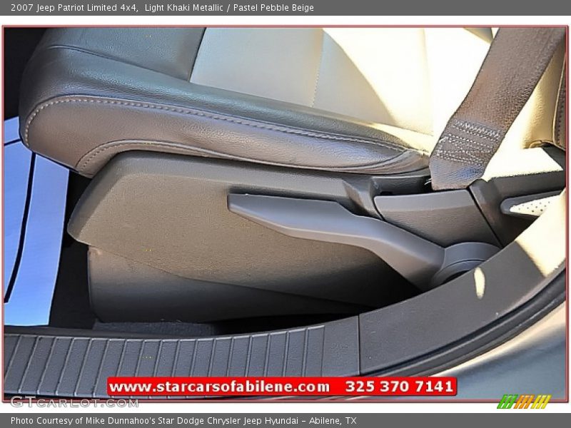 Light Khaki Metallic / Pastel Pebble Beige 2007 Jeep Patriot Limited 4x4