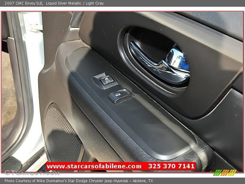 Liquid Silver Metallic / Light Gray 2007 GMC Envoy SLE