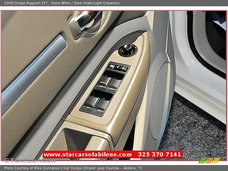 Stone White / Dark Khaki/Light Graystone 2008 Dodge Magnum SXT