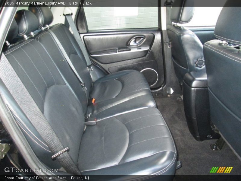 Black / Black 2006 Mercury Mariner Luxury 4WD