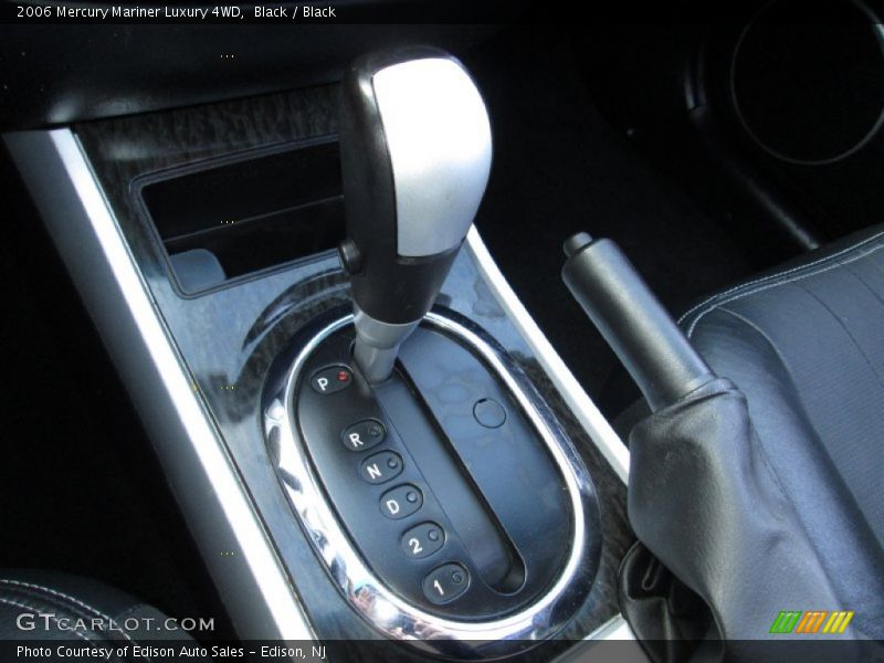Black / Black 2006 Mercury Mariner Luxury 4WD