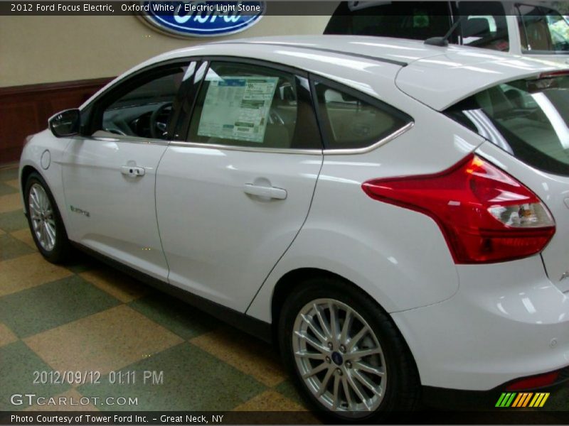 Oxford White / Electric Light Stone 2012 Ford Focus Electric