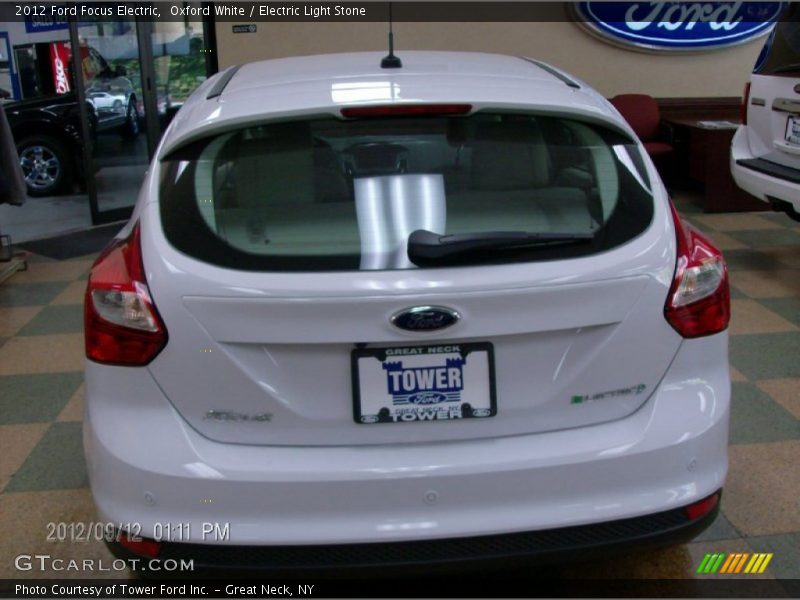 Oxford White / Electric Light Stone 2012 Ford Focus Electric