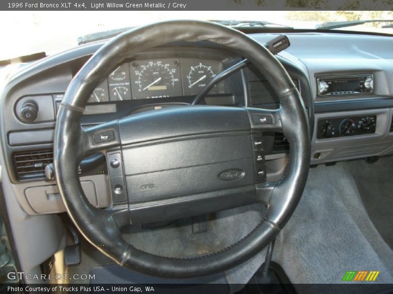  1996 Bronco XLT 4x4 Steering Wheel