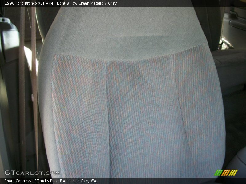 Light Willow Green Metallic / Grey 1996 Ford Bronco XLT 4x4