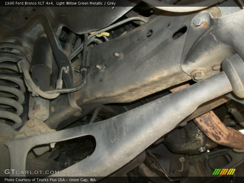 Undercarriage of 1996 Bronco XLT 4x4
