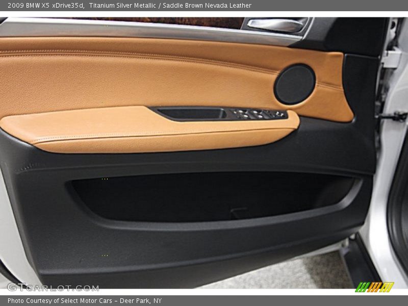 Titanium Silver Metallic / Saddle Brown Nevada Leather 2009 BMW X5 xDrive35d