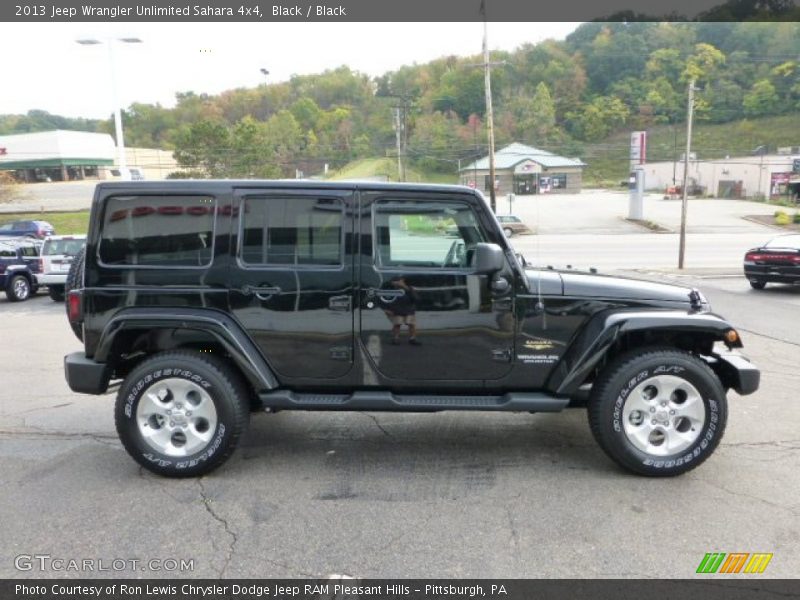  2013 Wrangler Unlimited Sahara 4x4 Black
