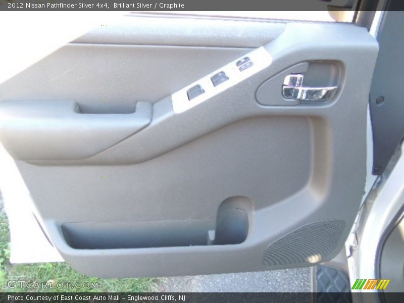 Brilliant Silver / Graphite 2012 Nissan Pathfinder Silver 4x4