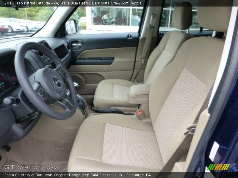  2013 Patriot Latitude 4x4 Dark Slate Gray/Light Pebble Interior