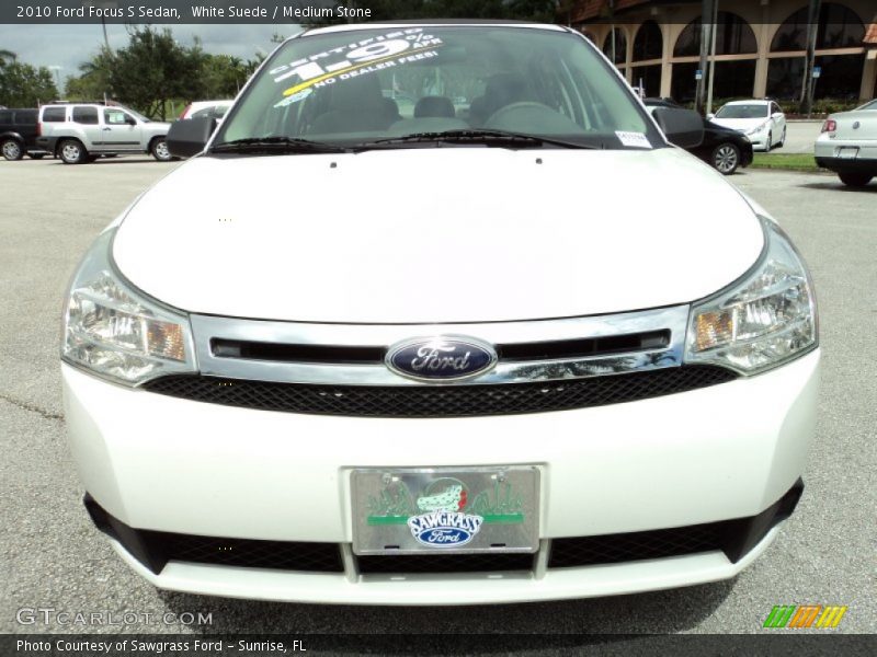 White Suede / Medium Stone 2010 Ford Focus S Sedan
