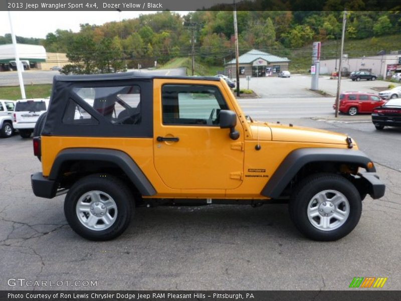Dozer Yellow / Black 2013 Jeep Wrangler Sport 4x4