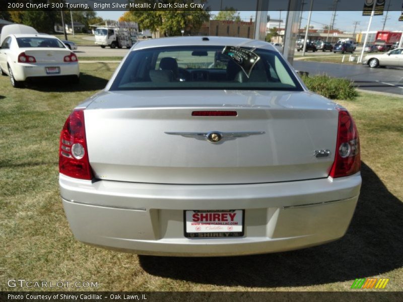 Bright Silver Metallic / Dark Slate Gray 2009 Chrysler 300 Touring