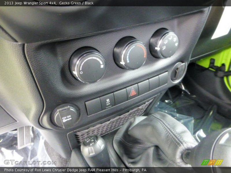 Controls of 2013 Wrangler Sport 4x4