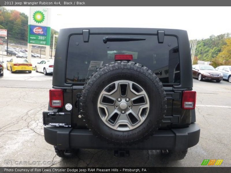 Black / Black 2013 Jeep Wrangler Rubicon 4x4
