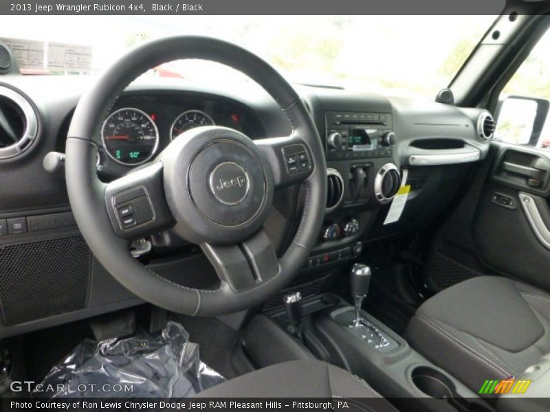 Black Interior - 2013 Wrangler Rubicon 4x4 