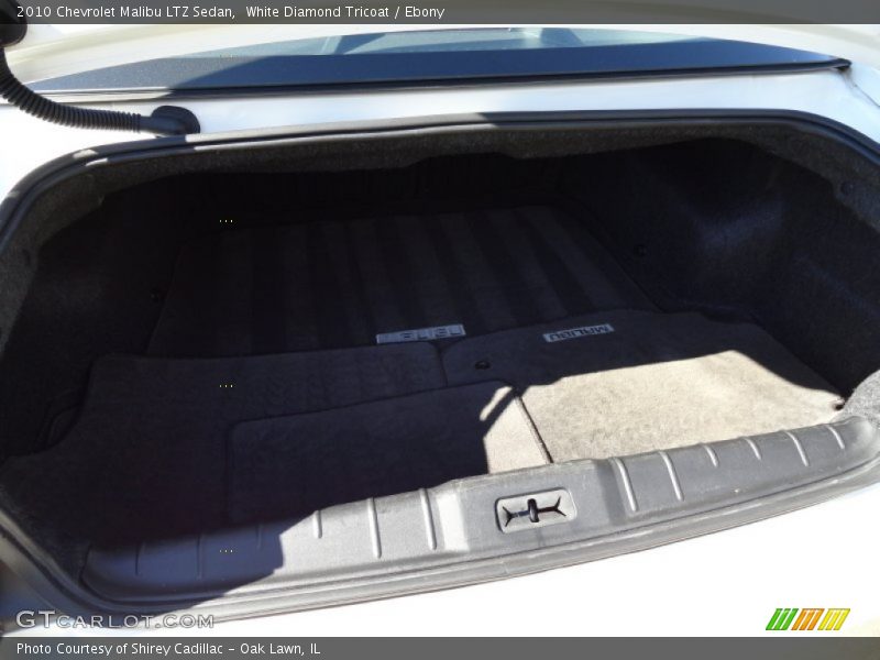 White Diamond Tricoat / Ebony 2010 Chevrolet Malibu LTZ Sedan
