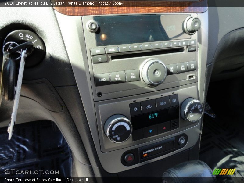 White Diamond Tricoat / Ebony 2010 Chevrolet Malibu LTZ Sedan