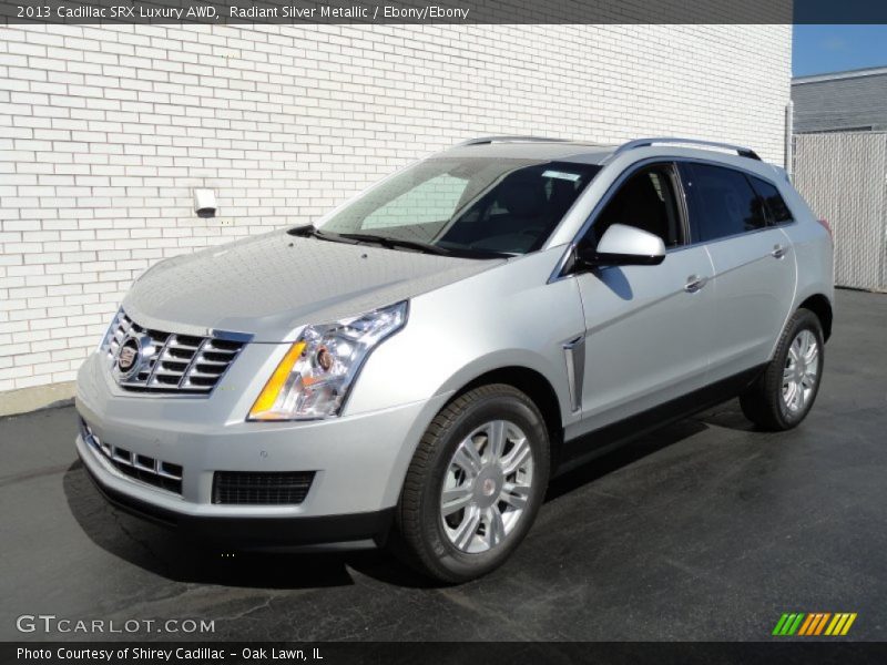 Front 3/4 View of 2013 SRX Luxury AWD