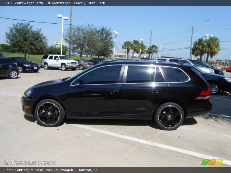 Black / Titan Black 2010 Volkswagen Jetta TDI SportWagen