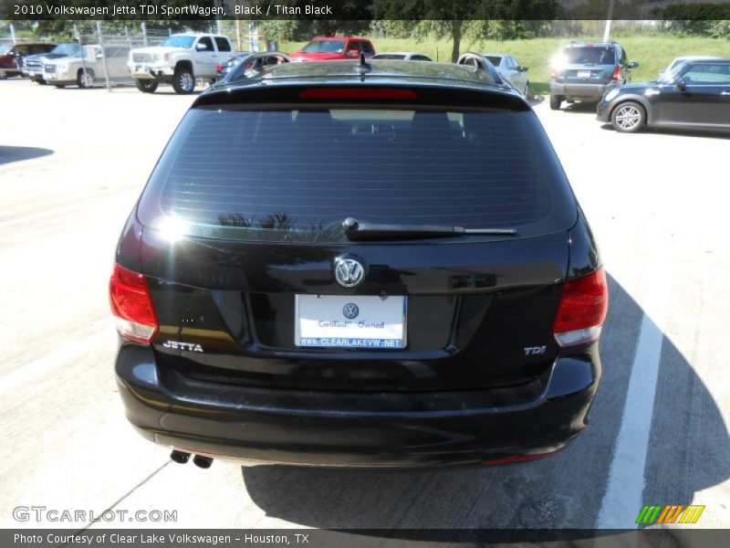 Black / Titan Black 2010 Volkswagen Jetta TDI SportWagen