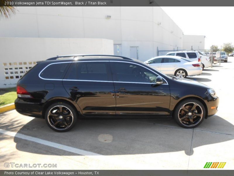 Black / Titan Black 2010 Volkswagen Jetta TDI SportWagen