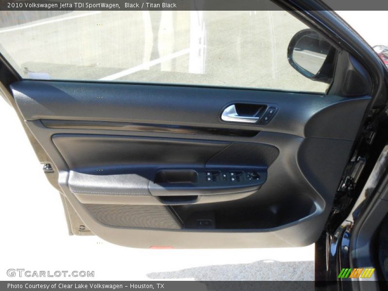 Black / Titan Black 2010 Volkswagen Jetta TDI SportWagen