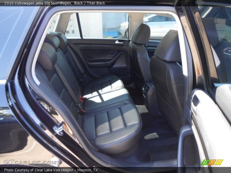 Black / Titan Black 2010 Volkswagen Jetta TDI SportWagen