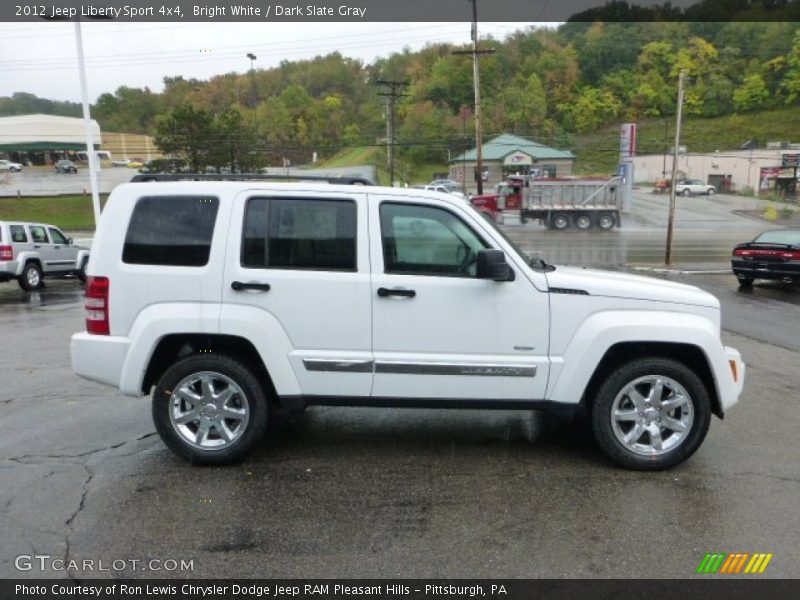 Bright White / Dark Slate Gray 2012 Jeep Liberty Sport 4x4