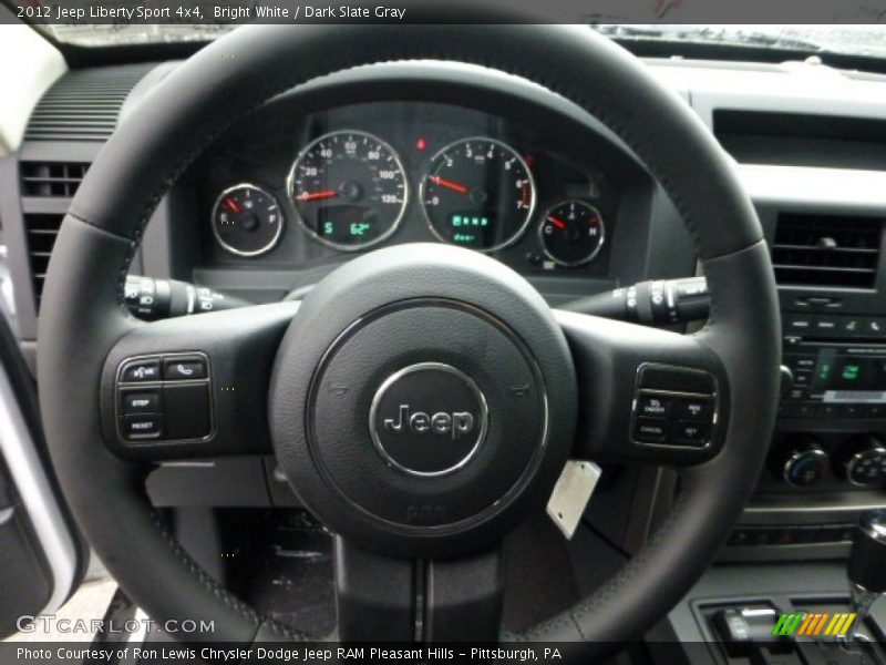 Bright White / Dark Slate Gray 2012 Jeep Liberty Sport 4x4