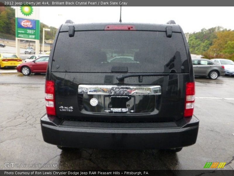 Brilliant Black Crystal Pearl / Dark Slate Gray 2012 Jeep Liberty Jet 4x4