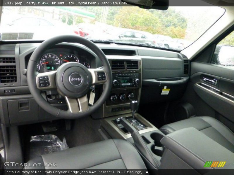 Brilliant Black Crystal Pearl / Dark Slate Gray 2012 Jeep Liberty Jet 4x4