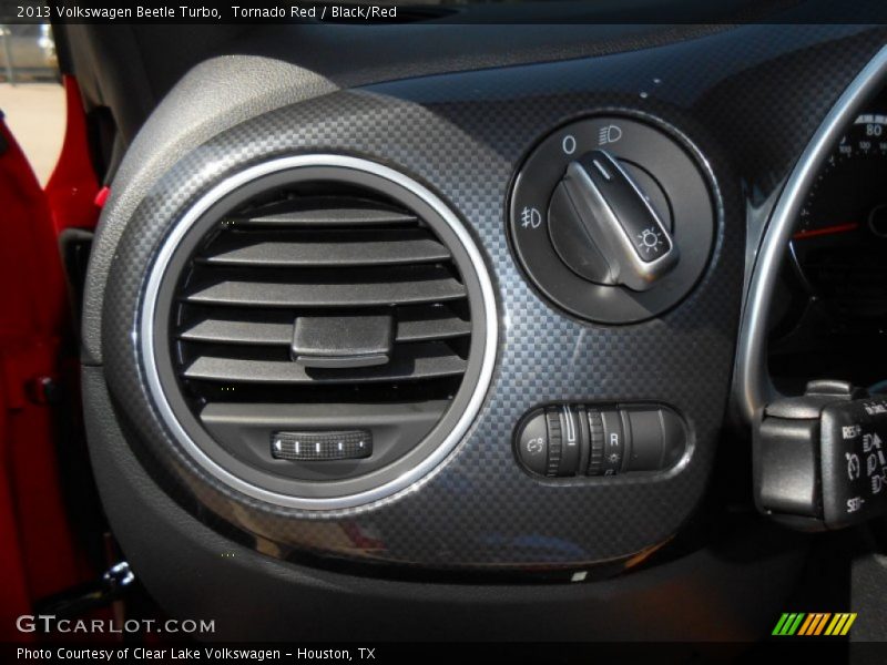 Tornado Red / Black/Red 2013 Volkswagen Beetle Turbo