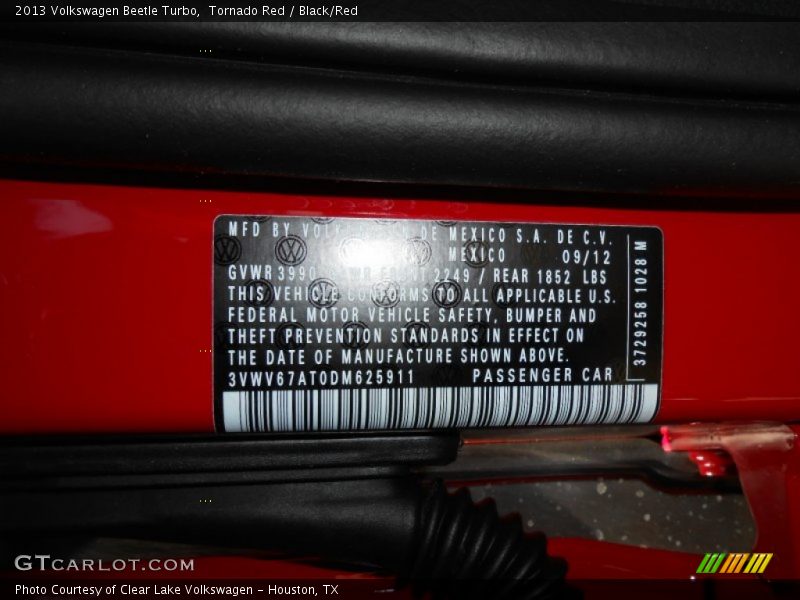 Tornado Red / Black/Red 2013 Volkswagen Beetle Turbo