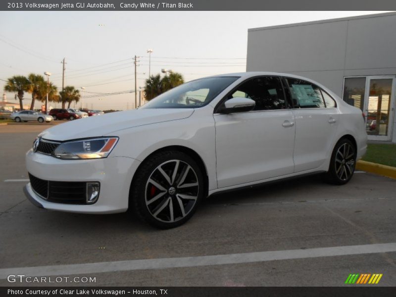 Candy White / Titan Black 2013 Volkswagen Jetta GLI Autobahn