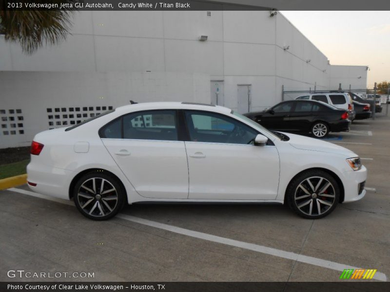 Candy White / Titan Black 2013 Volkswagen Jetta GLI Autobahn