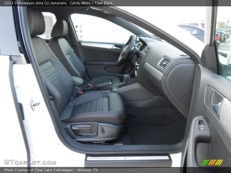 Candy White / Titan Black 2013 Volkswagen Jetta GLI Autobahn