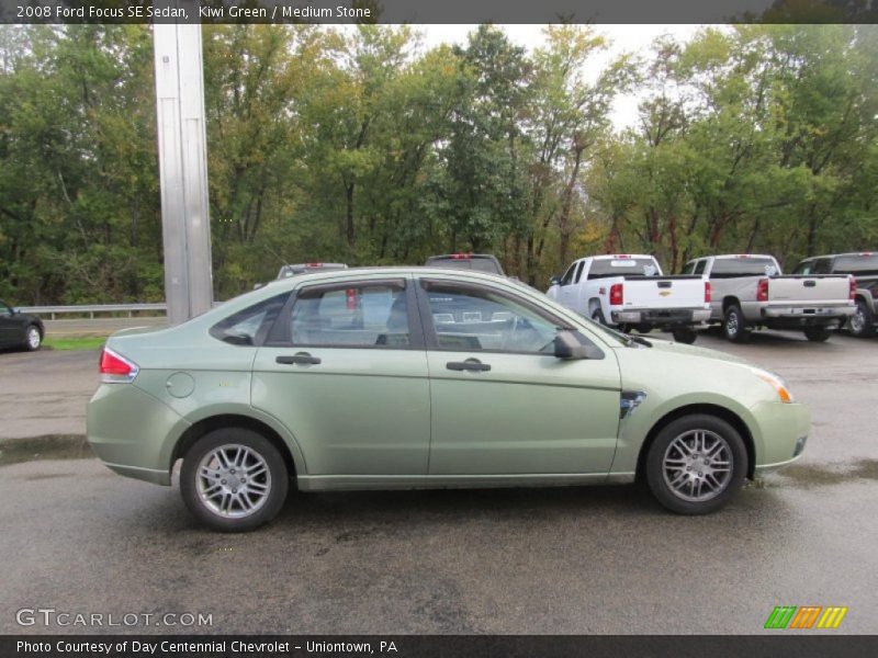 Kiwi Green / Medium Stone 2008 Ford Focus SE Sedan