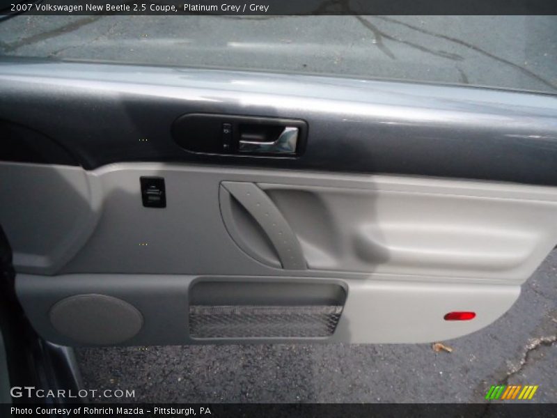 Platinum Grey / Grey 2007 Volkswagen New Beetle 2.5 Coupe