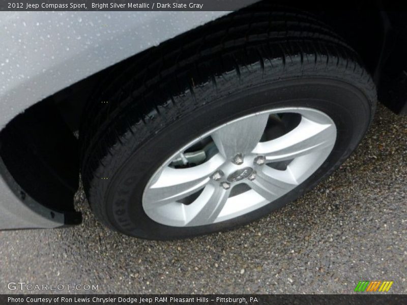 Bright Silver Metallic / Dark Slate Gray 2012 Jeep Compass Sport