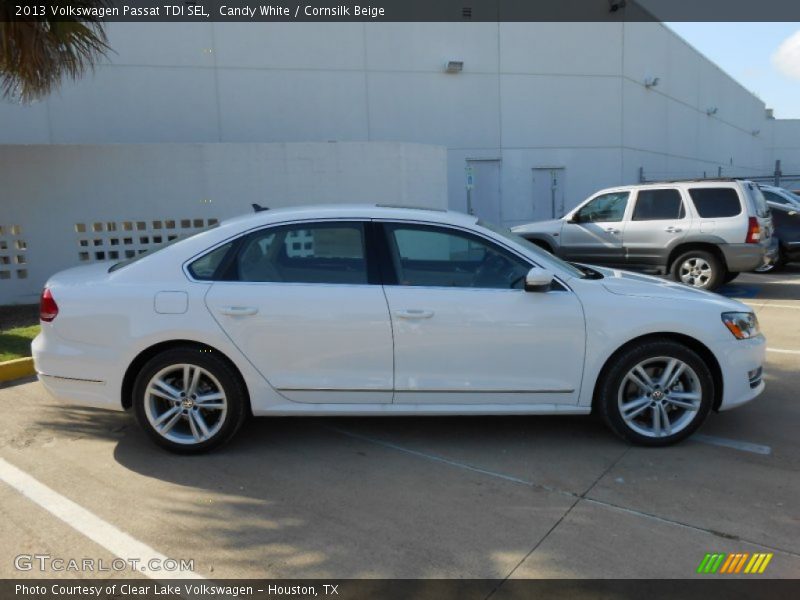 Candy White / Cornsilk Beige 2013 Volkswagen Passat TDI SEL