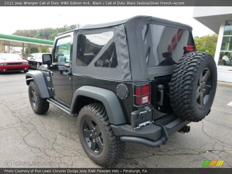 Black / Call of Duty: Black Sedosa/Silver French-Accent 2012 Jeep Wrangler Call of Duty: MW3 Edition 4x4