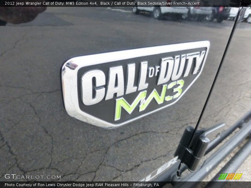  2012 Wrangler Call of Duty: MW3 Edition 4x4 Logo