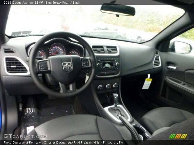 Blue Streak Pearl / Black 2013 Dodge Avenger SE V6