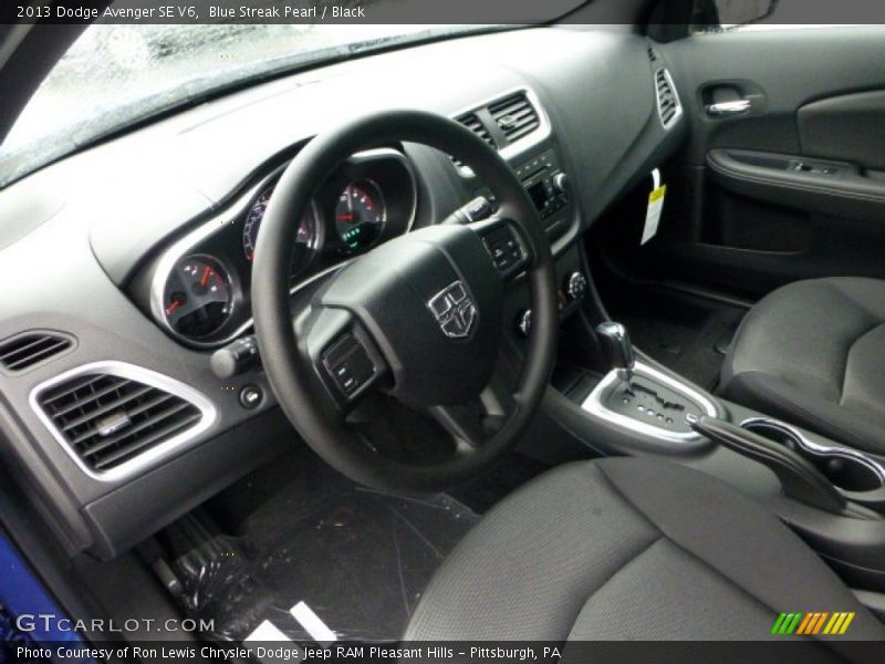 Blue Streak Pearl / Black 2013 Dodge Avenger SE V6