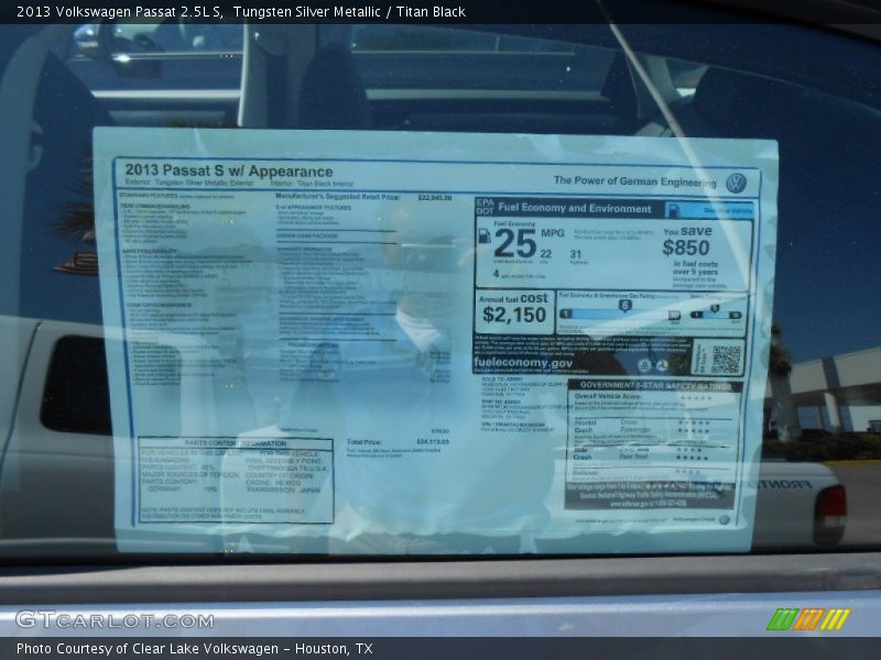 Tungsten Silver Metallic / Titan Black 2013 Volkswagen Passat 2.5L S