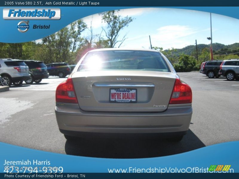 Ash Gold Metallic / Light Taupe 2005 Volvo S80 2.5T