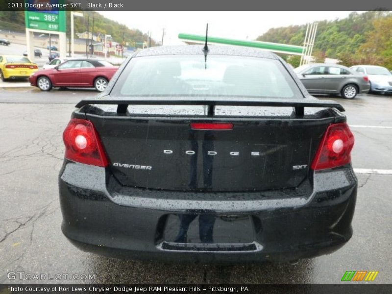 Black / Black 2013 Dodge Avenger SXT